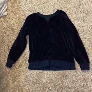 Target wondershop fluffy sleep top